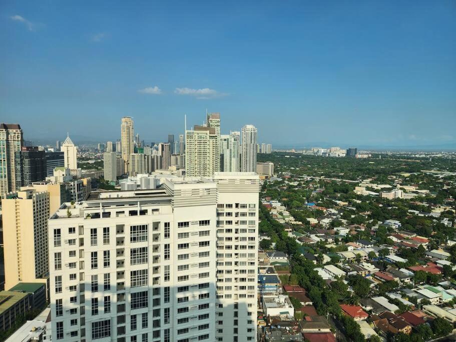 Makati Penthouse With Stunning City Skyline View Manilla Buitenkant foto